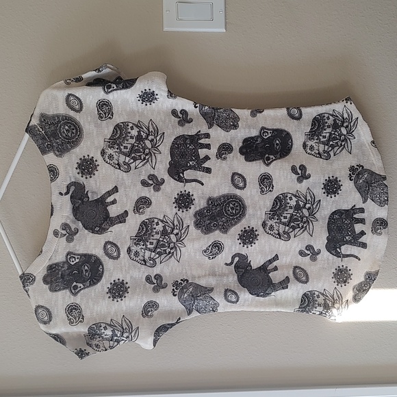 Elephant Top - Picture 2 of 2